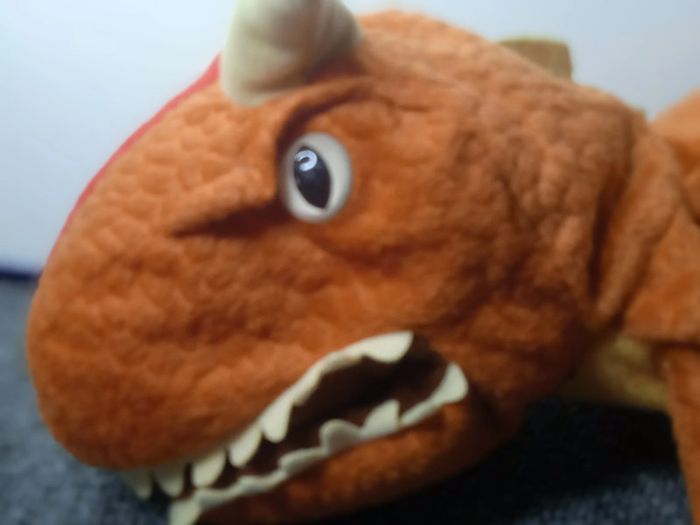 marionnette a main '' jurassic world '' marron - photo numéro 3