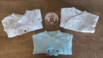 Lot 3 pyjamas