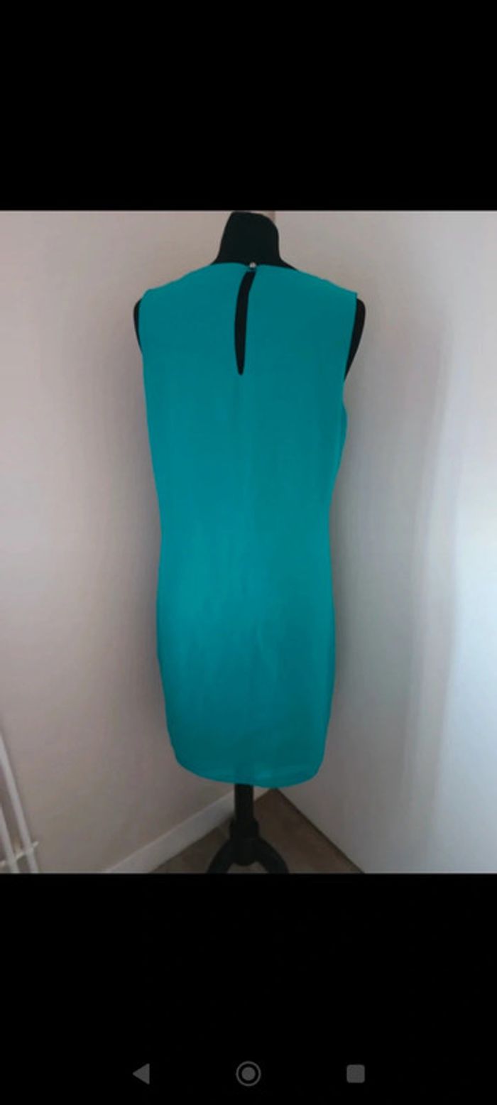 Robe Naf Naf 38 - photo numéro 3