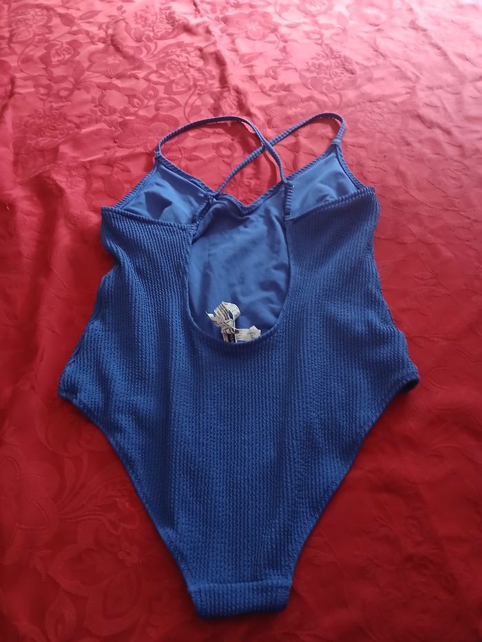 Maillot de bain - photo numéro 2