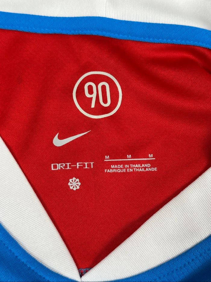 Maillot foot atlhetico Madrid - photo numéro 8
