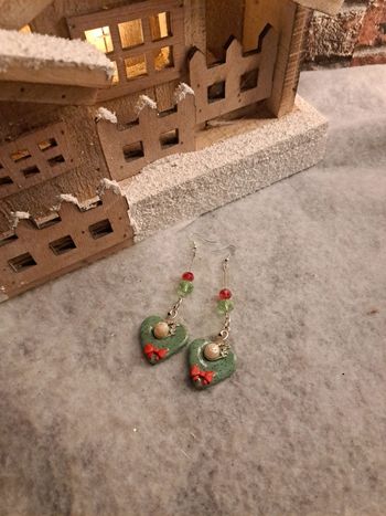 Boucles d'oreilles pendante pâte polymere cœur
