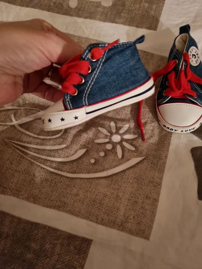 Chaussures bébé - photo numéro 2