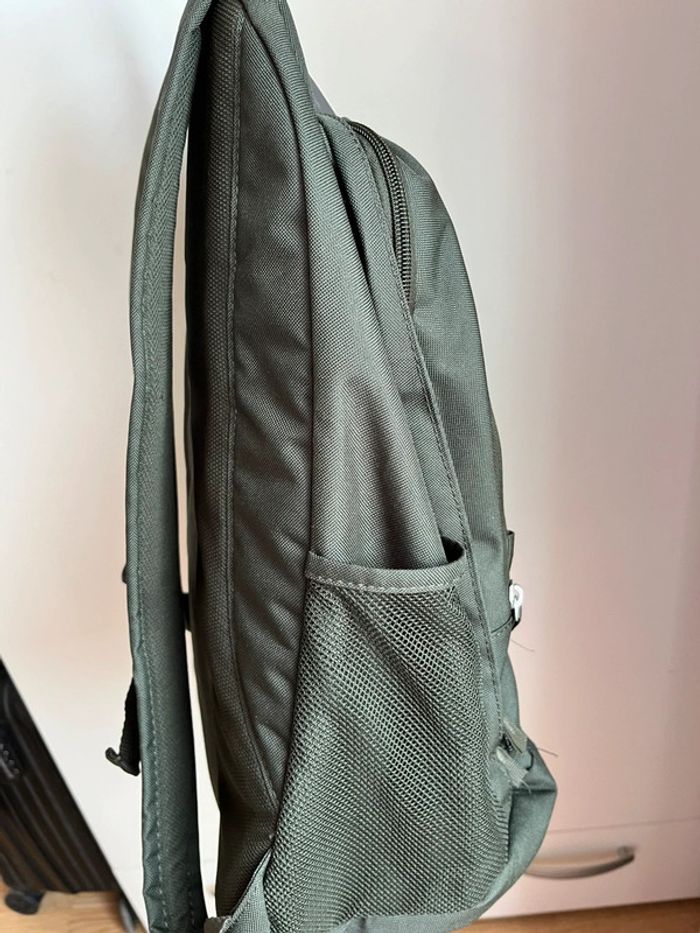 Sac à dos Kaki Nike - photo numéro 5