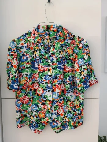 Chemise vintage manches courtes fleurs multicolores