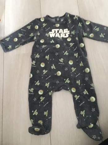 Pyjama velours 6 mois Star Wars