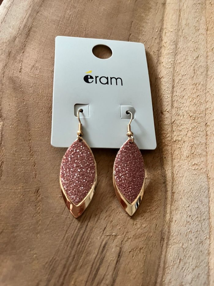 Boucles d’oreille doré et rose à paillettes eram - photo numéro 2