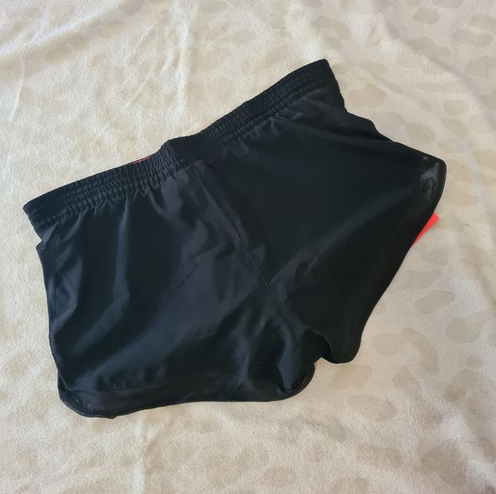 Short de sport - photo numéro 2