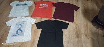 Lot de 5 t shirts 14 ans