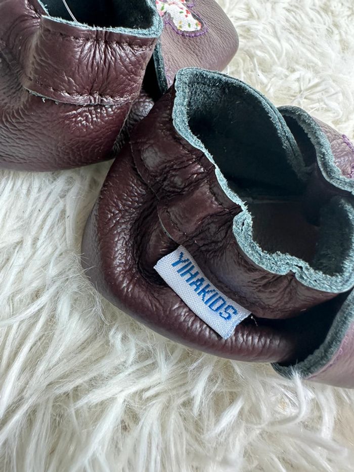 Paire de chaussons en cuir violet taille 19-20 Yihakids - photo numéro 4