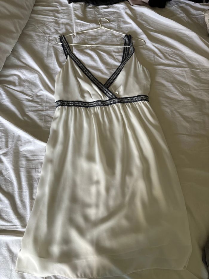 Robe naf naf blanche 38 - photo numéro 2
