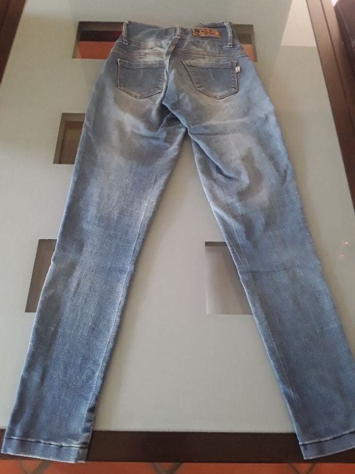 Jean