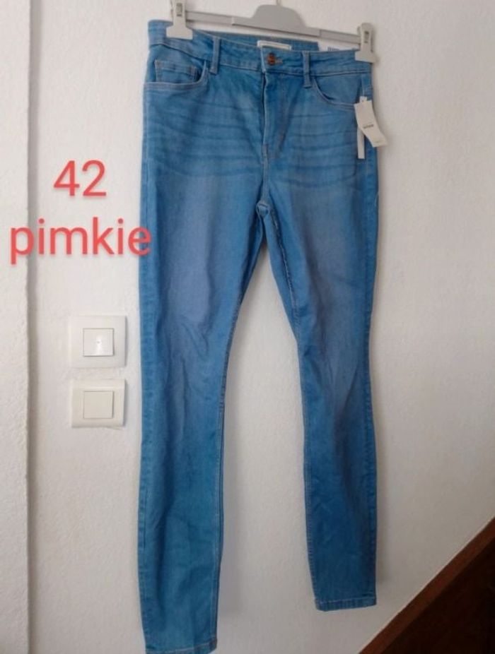 Jeans skinny femme.42