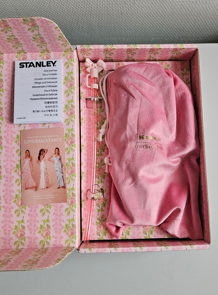 Gourde Stanley × LoveShackFancy 1,2L – Édition Lupin – Neuve - photo numéro 5