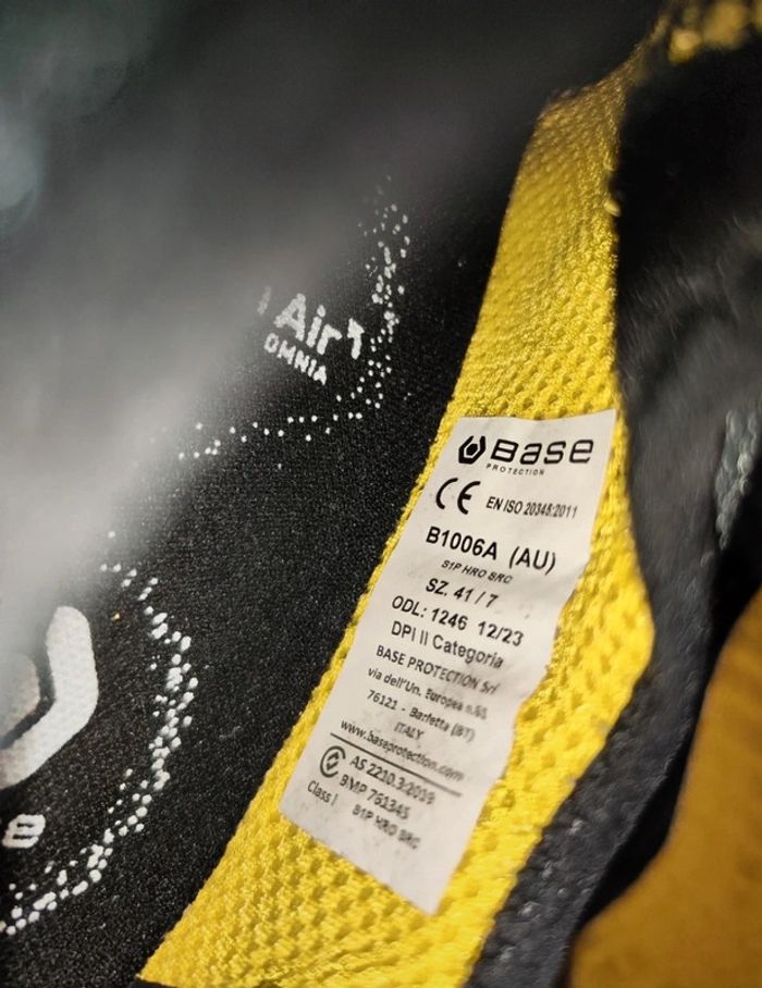 Chaussures de sécurité taille 41 (homme mais convient aussi pour femme) portée 1 fois - photo numéro 13