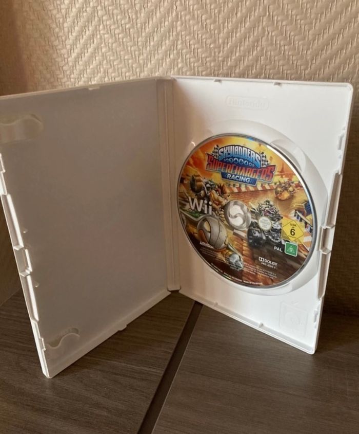 Jeu WII Skylanders - photo numéro 3