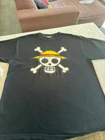 T shirt homme one piece taille M