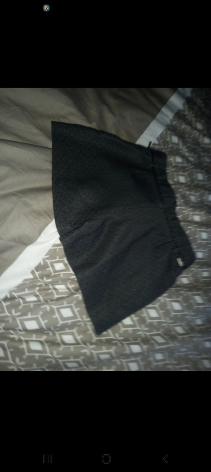 Magnifique jupe short - photo numéro 4