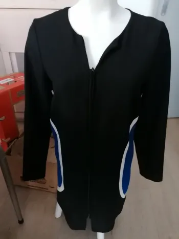 robe Miss captain taille 40 comme neuve