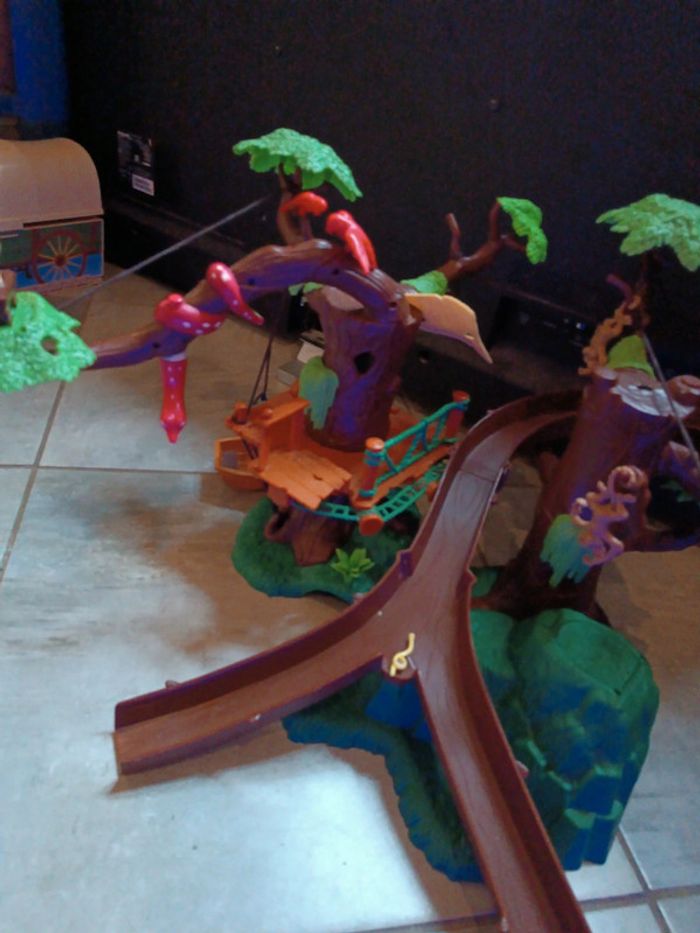 Disney Heroes héros tarzan Disney arbre tree maison house treehouse famosa figurine Playset figura - photo numéro 19