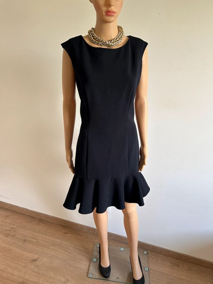 Robe noire sans manches Sinequanone taille 38 jamais portée - photo numéro 3