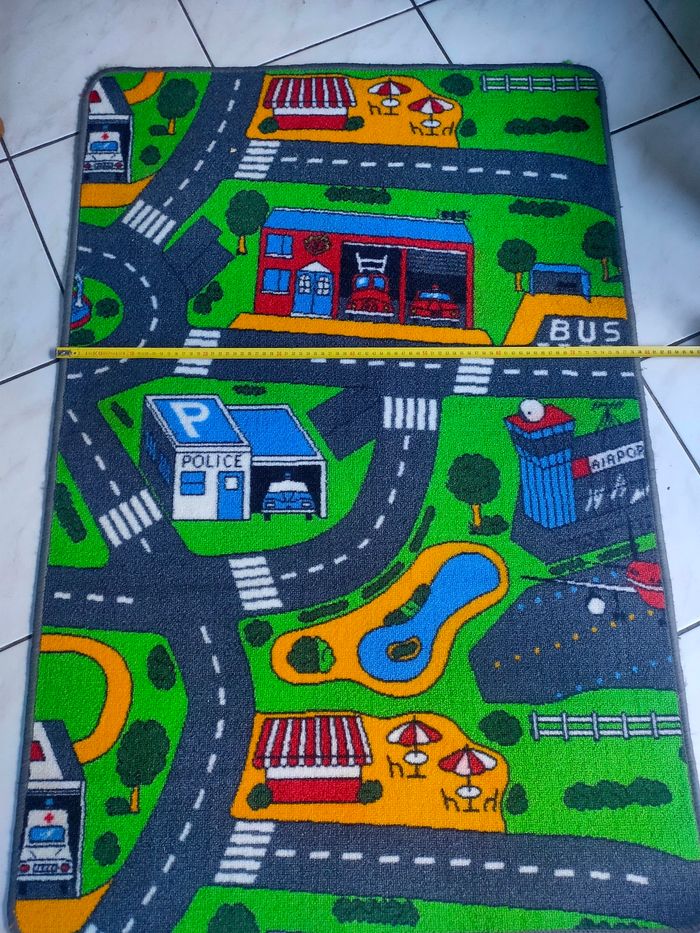 Tapis de jeu circuit de voitures - photo numéro 3