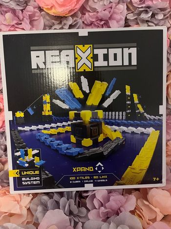 Jeu reaxion de construction 