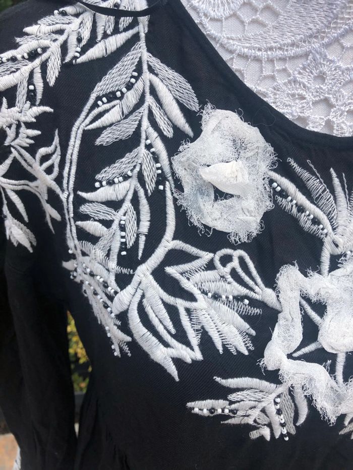 Robe Zara neuve taille XS - photo numéro 4
