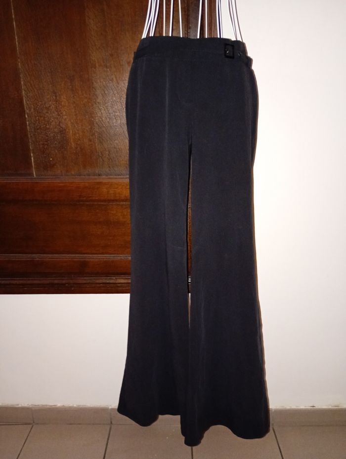 Pantalon fluide jambes évasées - photo numéro 2