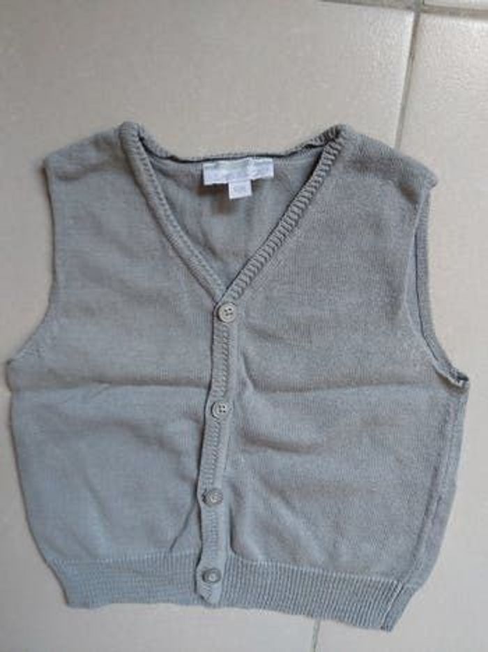 Pull débardeur à boutons 9 mois