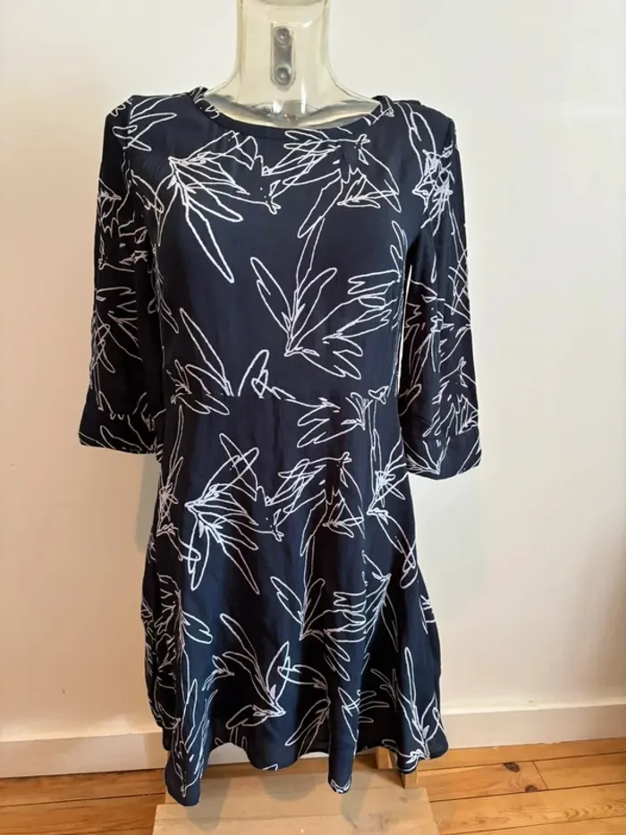 Robe Vila taille M