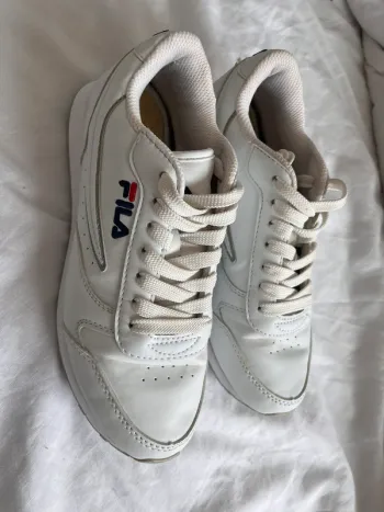 Baskets fila