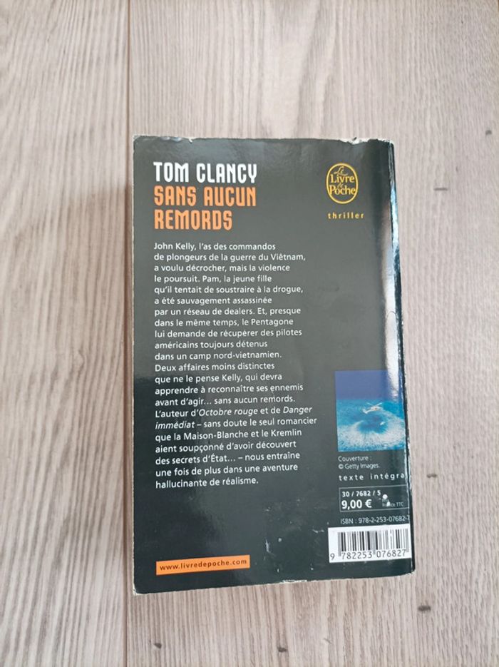 Livre "Sans aucun remords" Tom Clancy neuf - photo numéro 3