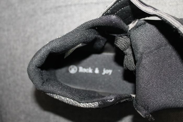 baskets à paillettes noires 36 - photo numéro 3