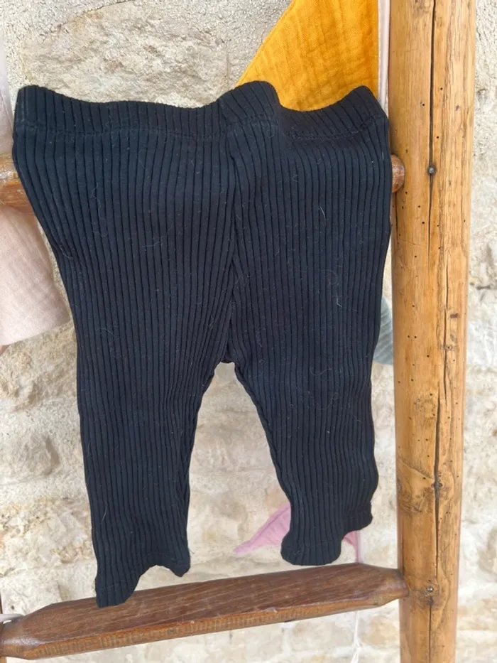 2 leggings