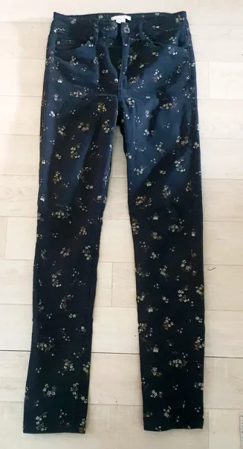 Jean noir fleurs H&M 34
