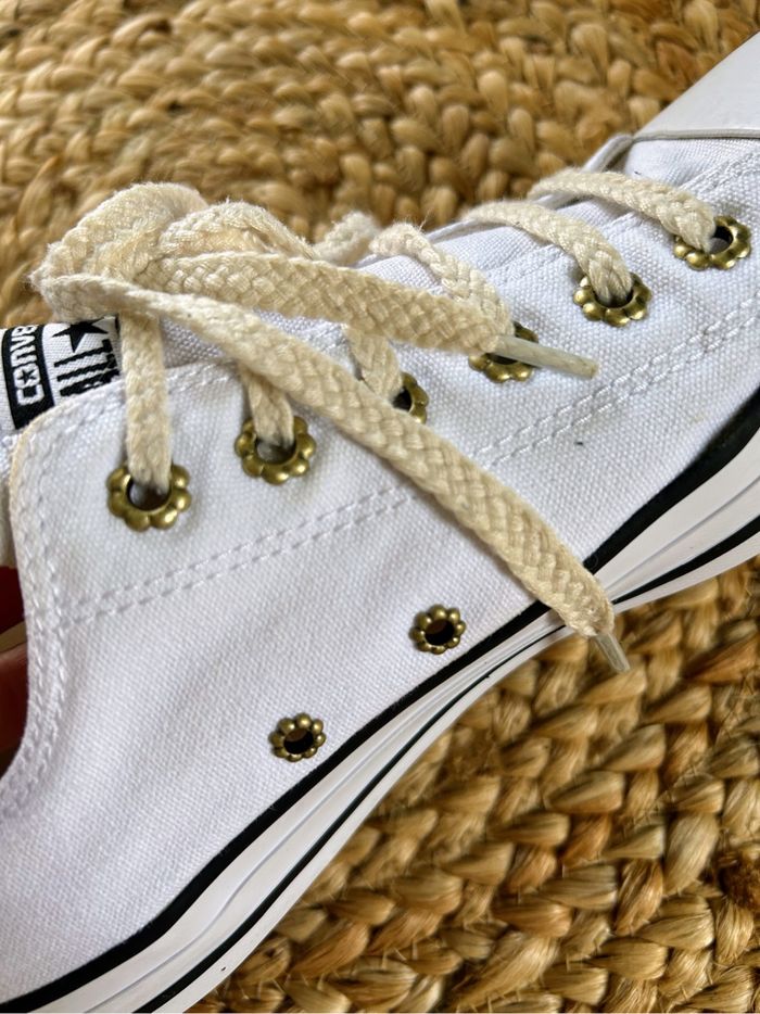 converse  blanche  fleurs 🌸 - photo numéro 7