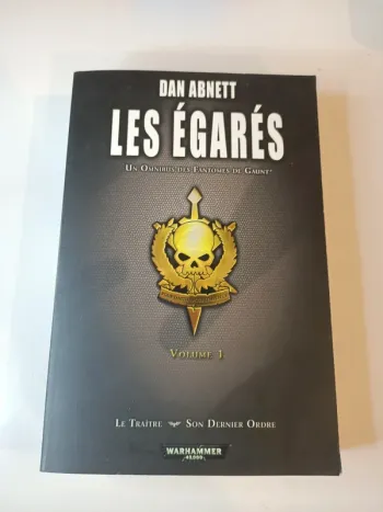 Livre Warhammer 40000 les égarés  un omnibus des fantômes de gaunt (dan abnett / black library)