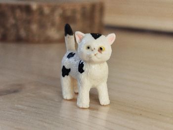 Schleich mini  chat noir et blanc Figurine Animal domestique Calendrier de l'avent