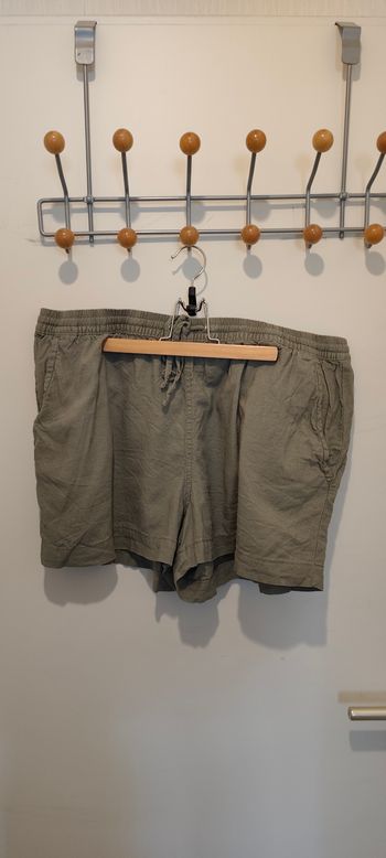 Short kaki H&M taille XL