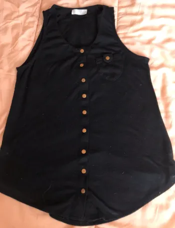# chemise noire à manches courtes#taille 38#
