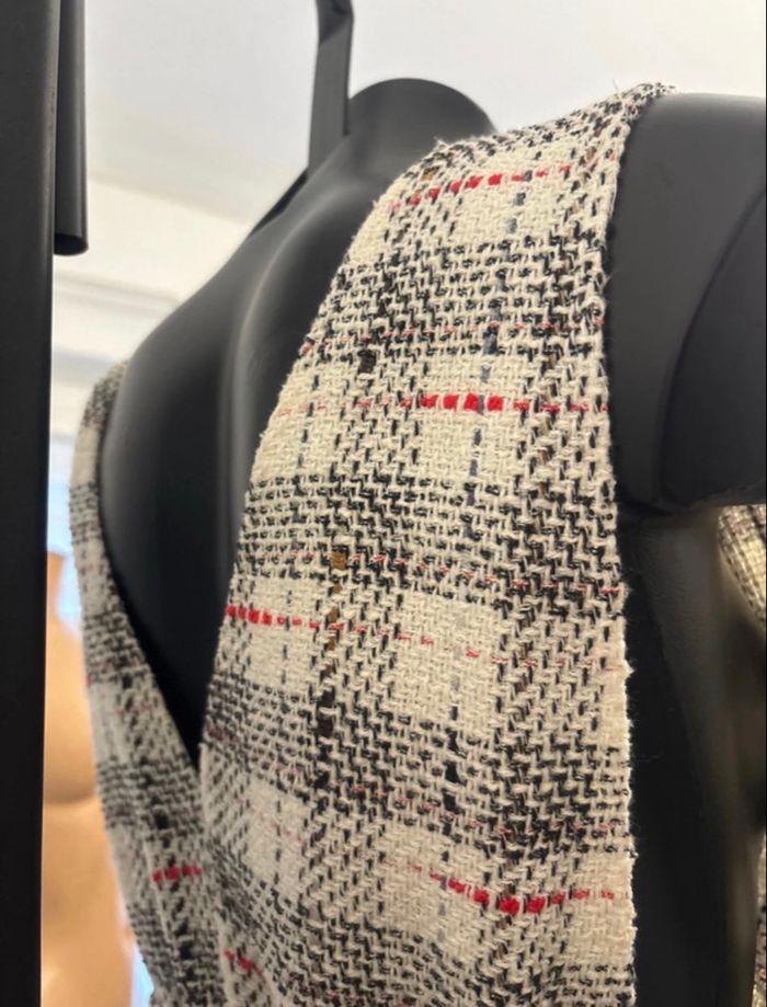 Robe à carreaux Zara neuve - photo numéro 2