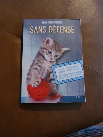 Les petits vétérinaires. Sans défense