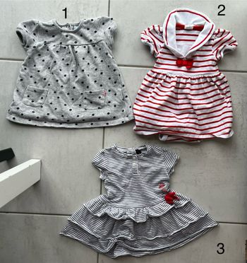 Lot 3 robes