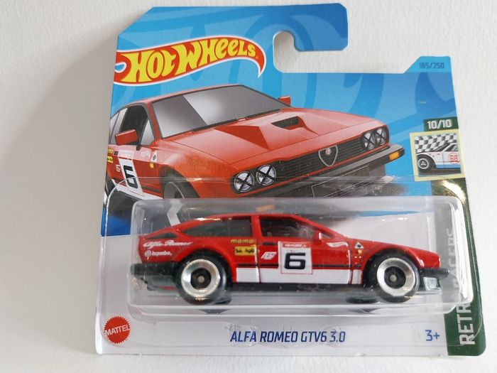 Hot Wheels Alfa Roméo GTV6 3.0
