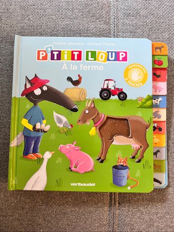 Livre à toucher « P’tit loup à la ferme »