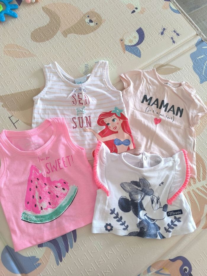 4 tricots manches courtes 3 mois