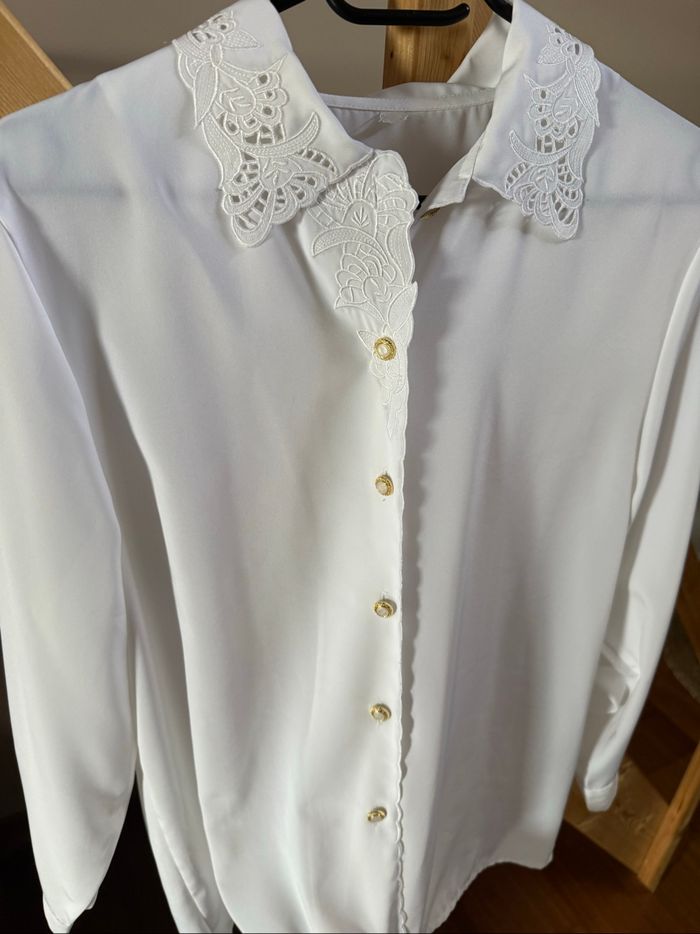 Chemise blanche - photo numéro 2
