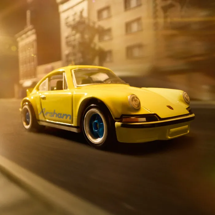 Hot wheels x Daniel Arsham 1973 Porsche 911 RS - photo numéro 2