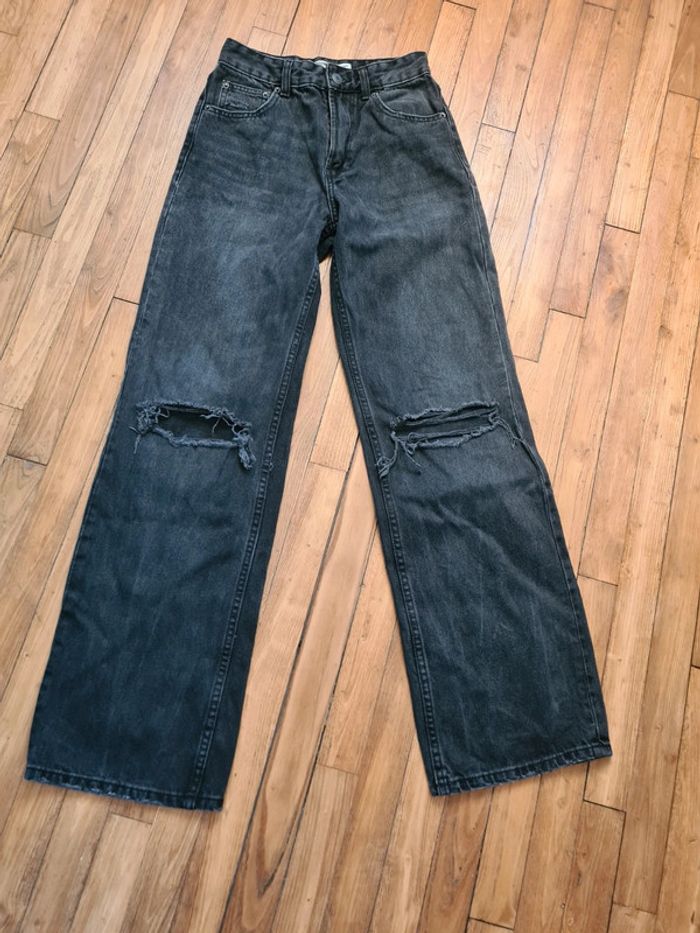 Jean 90’s wide leg déchiré - taille 34 Bershka